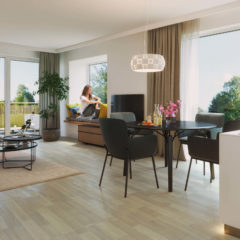 Offener Wohnraum bestehend aus Couch, Esstisch und Sessel und sitzender Frau auf Fensterbank